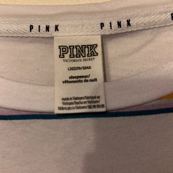 Victoria’s Secret PINK t-shirt - Picture 2 of 4